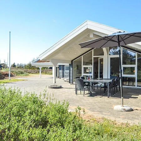 Semesterbostad Pet Friendly In Romo With Kitchen Romo